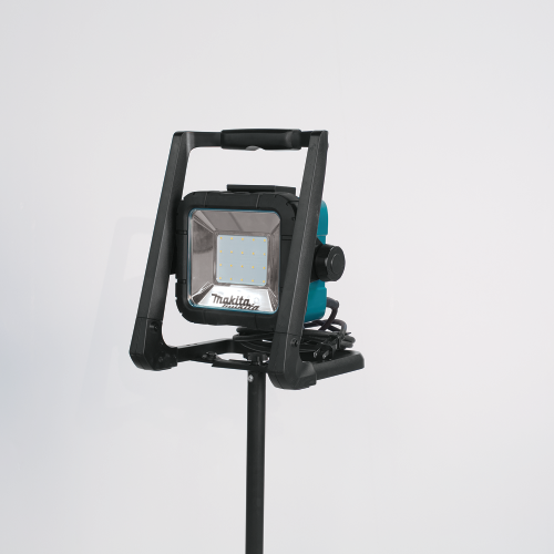 Makita DML805 18 V LXT Lithium‑Ion Cordless/Corded 20 L.E.D. Work Light, Light Only