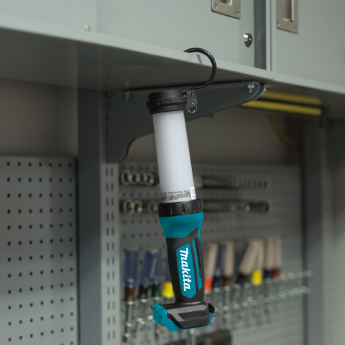 Makita ML104 12 V max CXT Lithium‑Ion Cordless L.E.D. Lantern/Flashlight, Flashlight Only